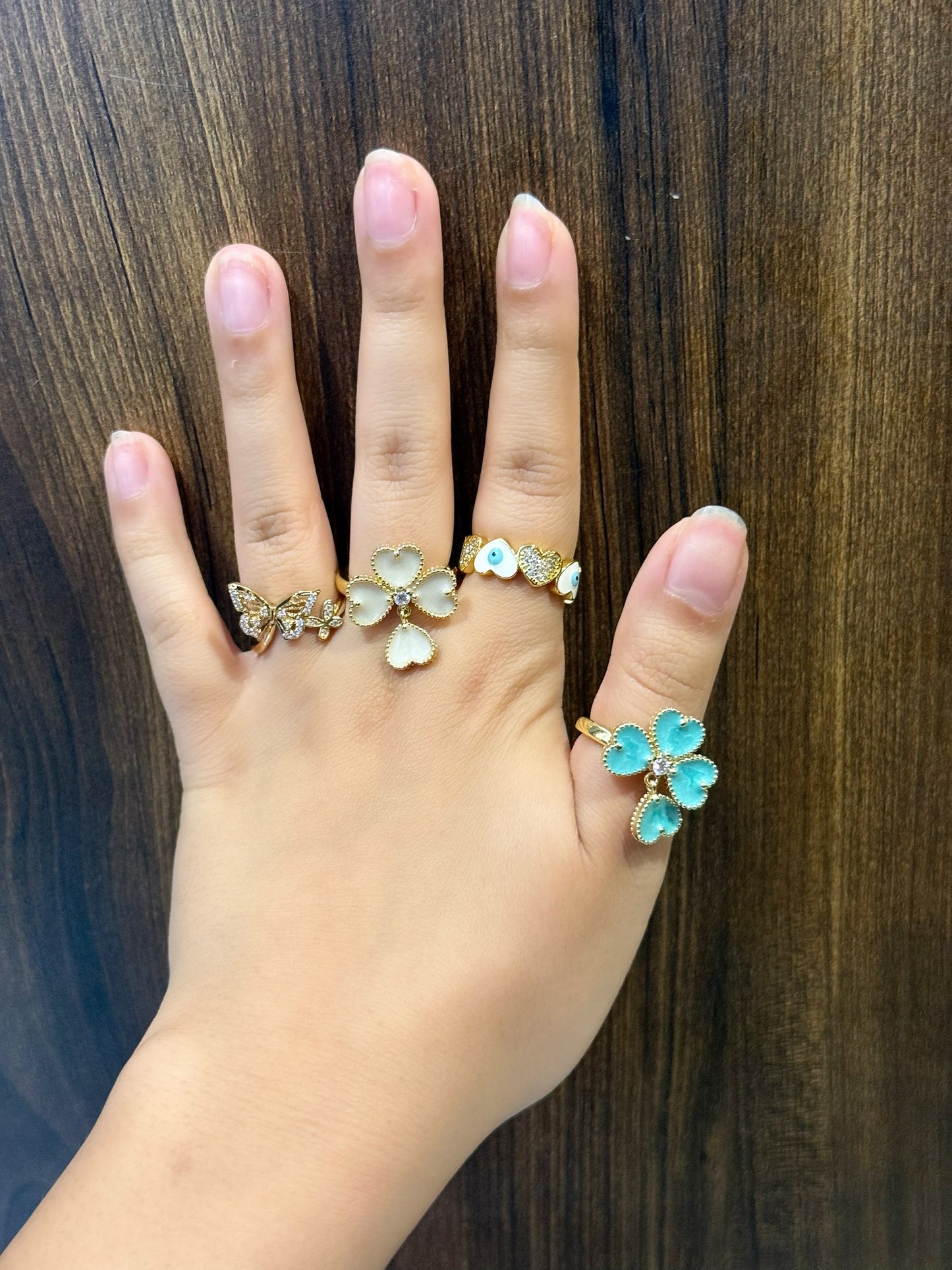 Dainty bands