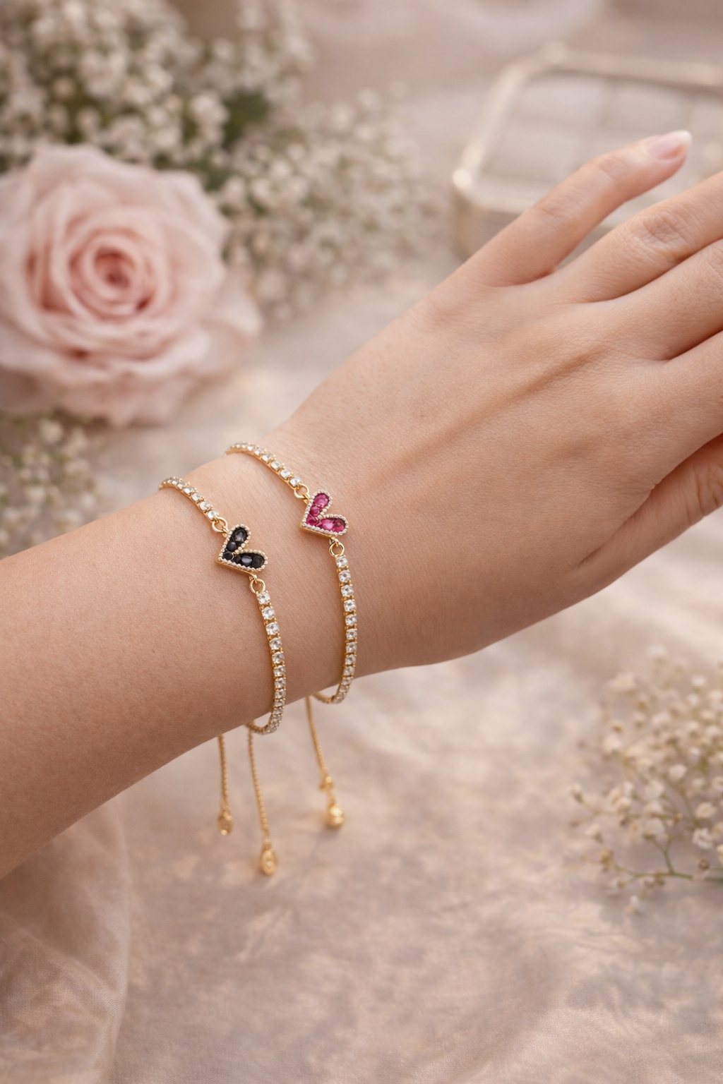 Flirty hearts bracelet