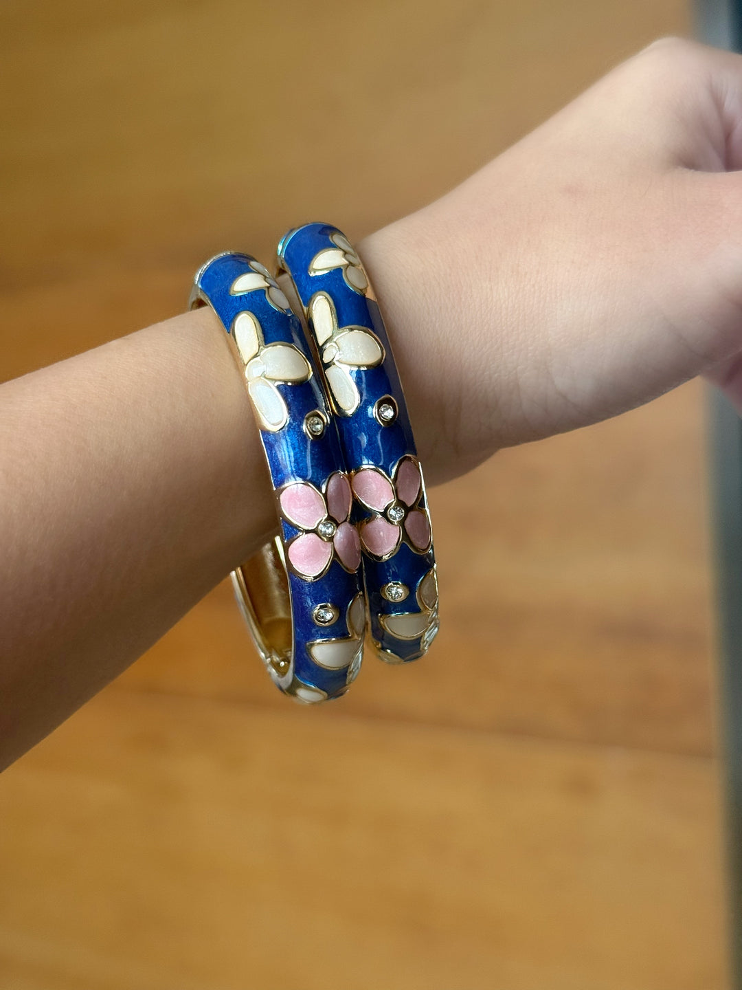 Darling Daisy Bangles