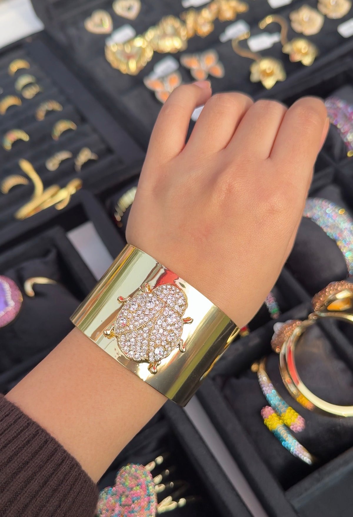 Regal beetle cuff