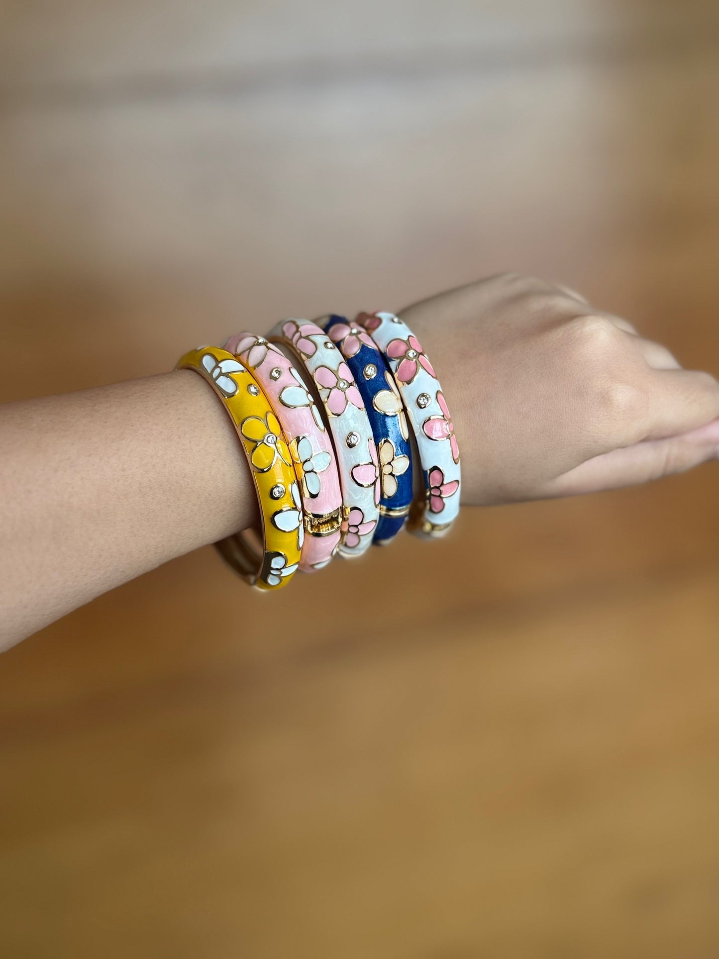 Darling Daisy Bangles