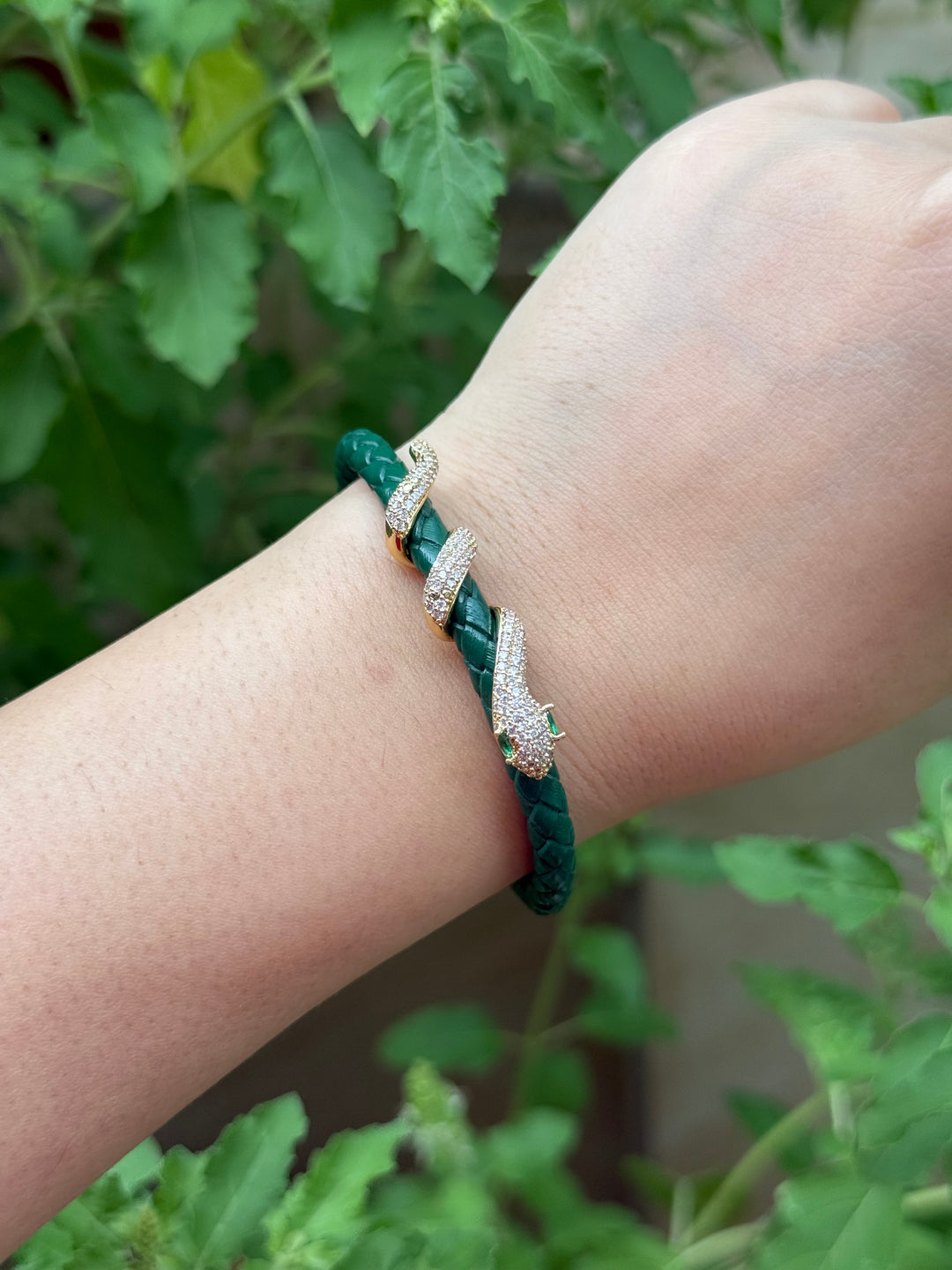 Serpentini leather bands