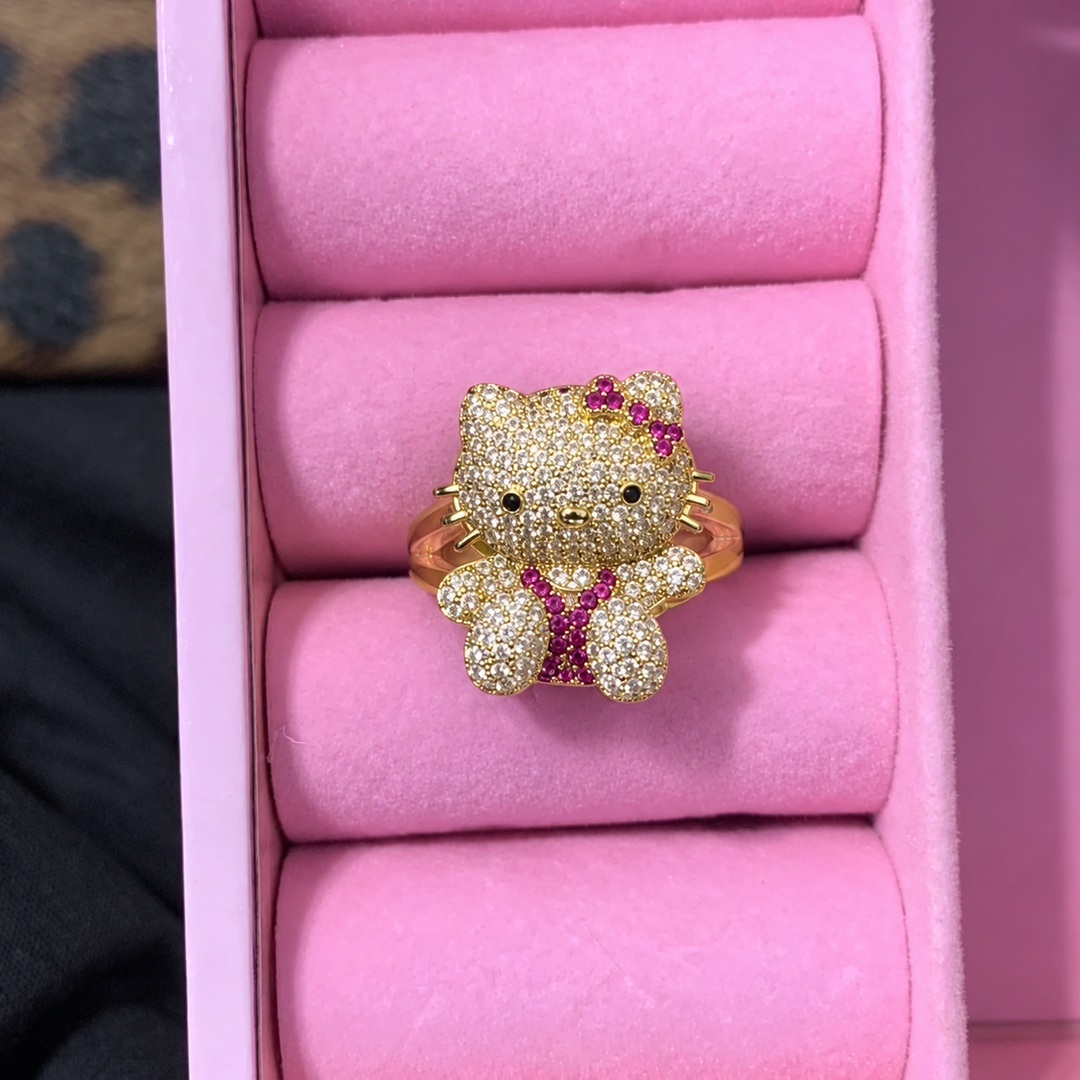 Hello Kitty Sweetheart Ring