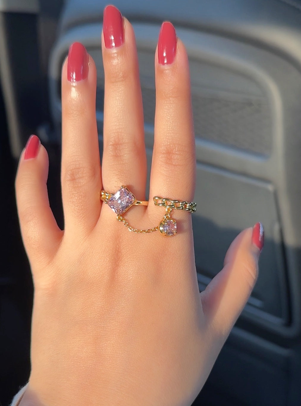 Pink link chain ring
