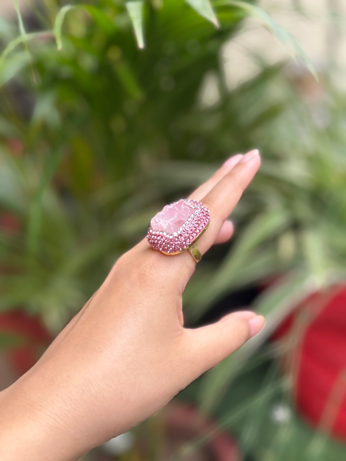 Pink palazzo ring