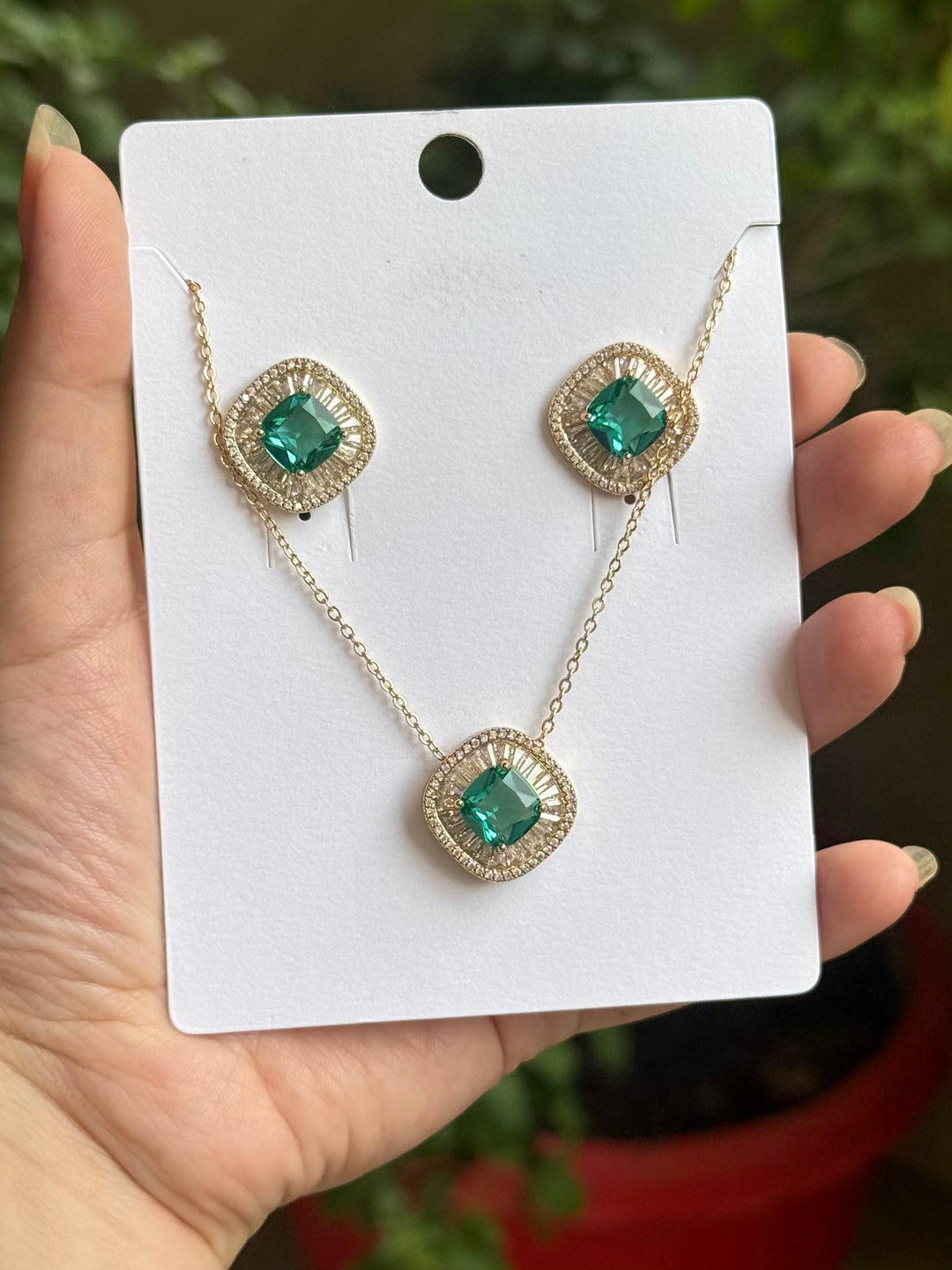 Velvet Emerald Set