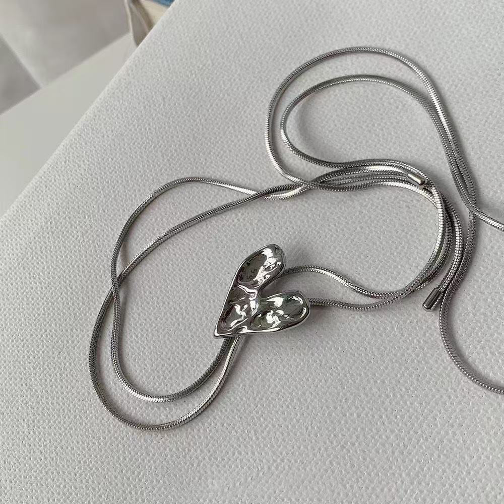 Hold me Close Necklace