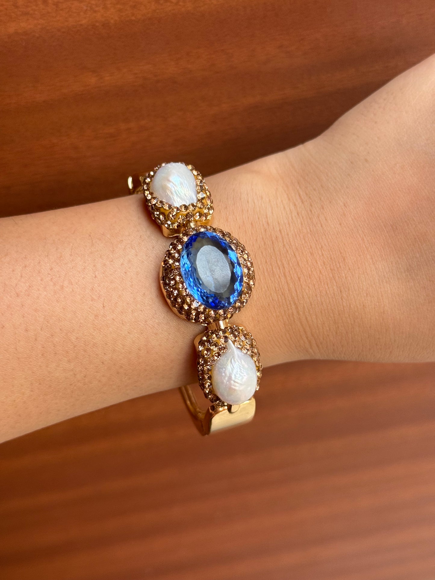 Sapphire Muse