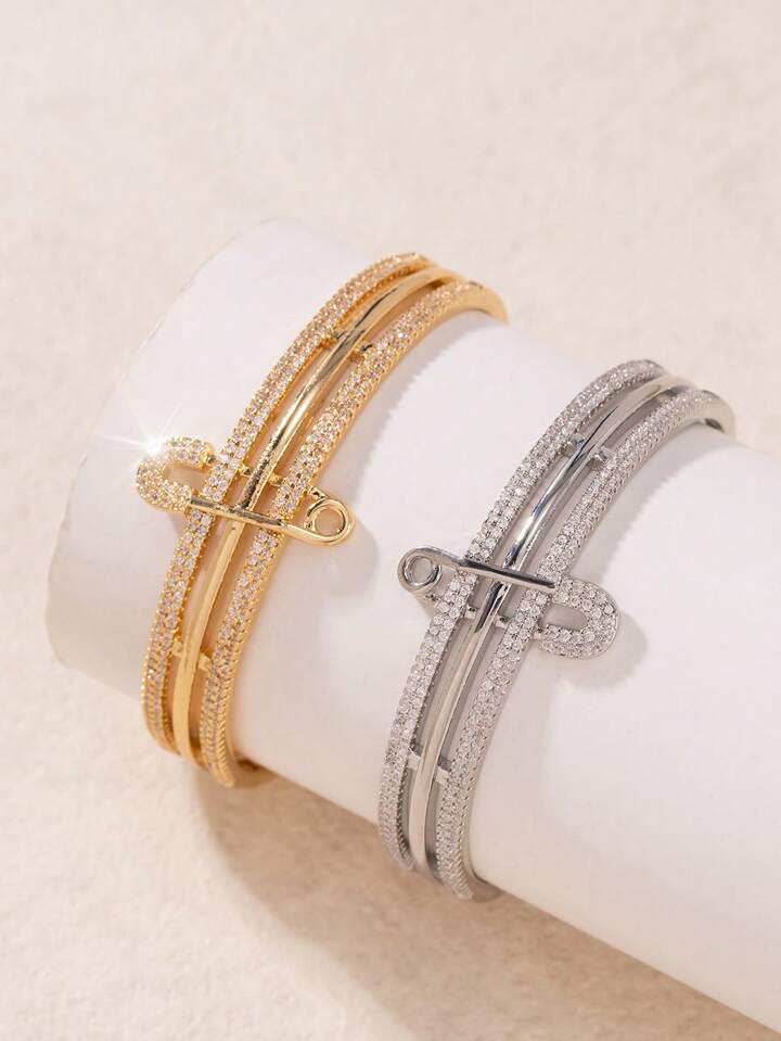 Safety pin Bracelet