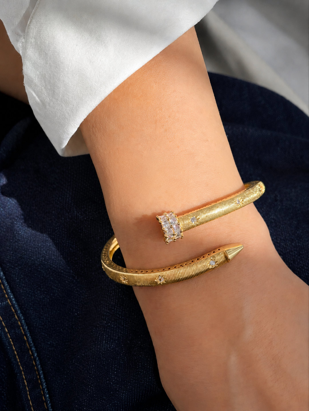 Luxe Nail Cuff